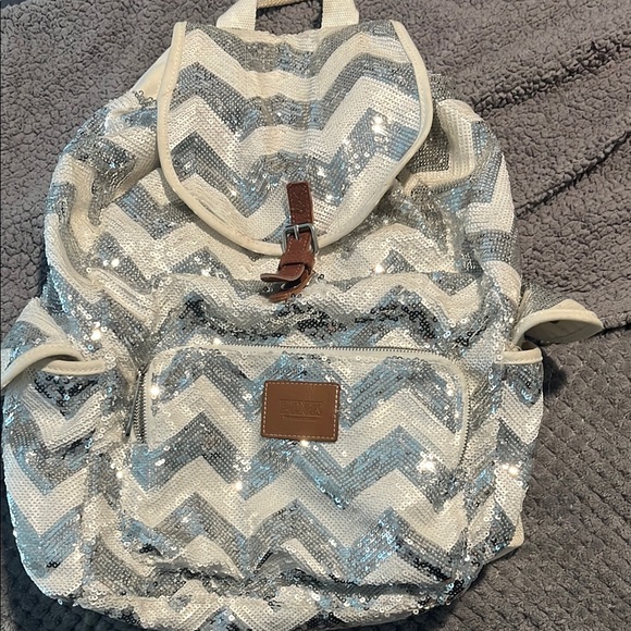 PINK Victoria's Secret Silver and White Chevron Backpack - Picture 1 of 3
